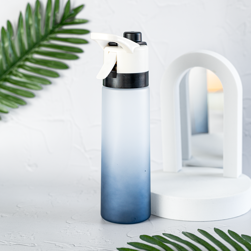 Bouteille avec brumisateur - Hydrate & Refresh